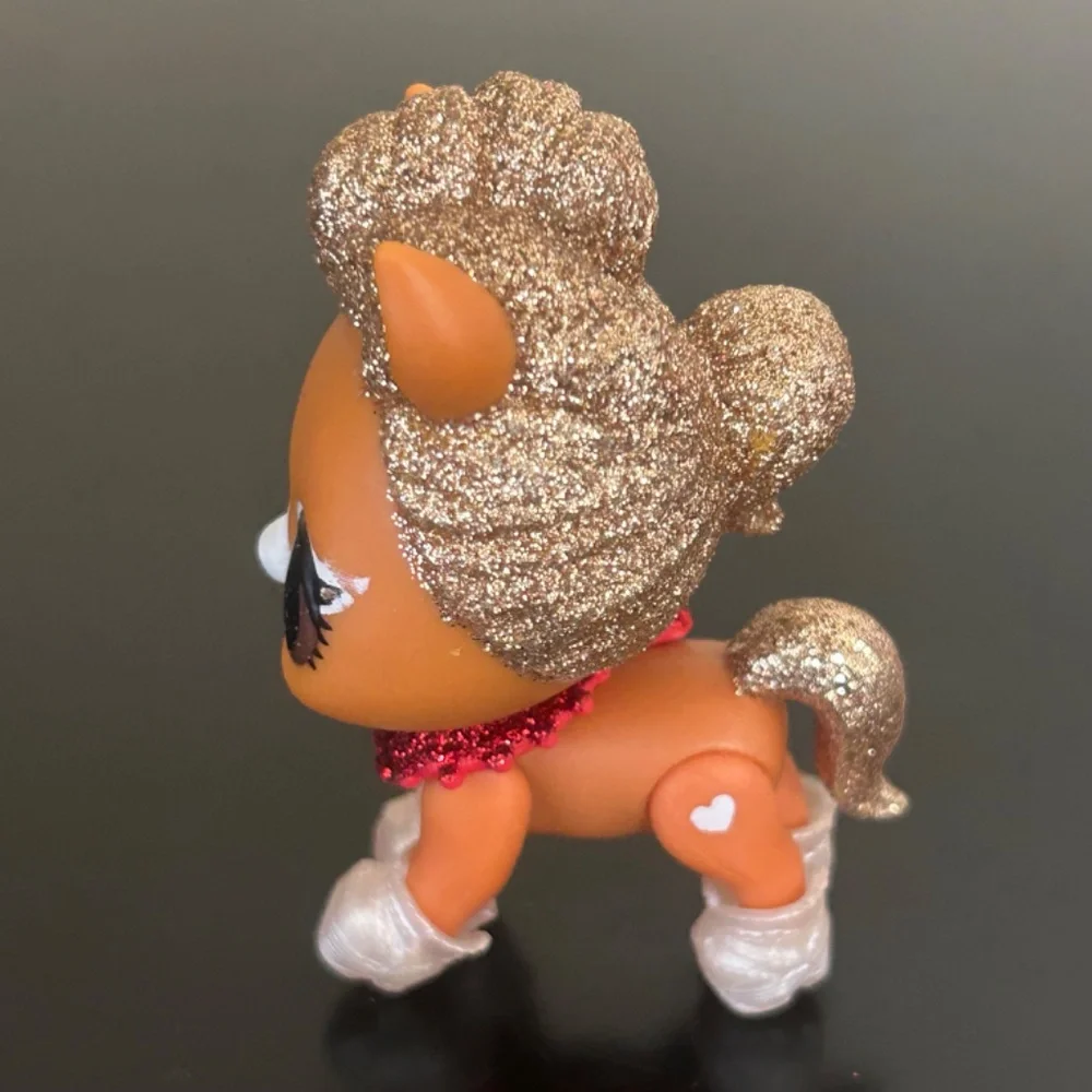 LOL Surprise! Queen’s Pony- Series 4 ( Rare or Ultra Rare) - Picture 3 of 5